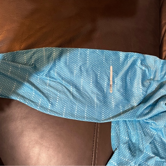 Nike Blue and Black Activewear Set-  SMALL NWOT BEAUTIFUL 3 pieces!!! - Picture 8 of 16